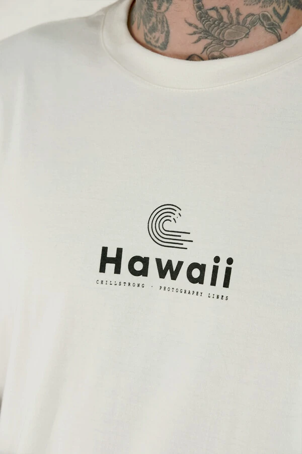 T-shirt Hawaii by Aleko Stergiou