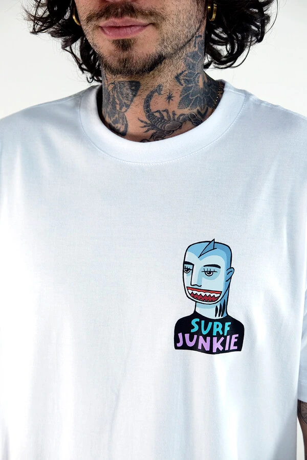T-shirt Shark Surf Junkie Marcello Serpa