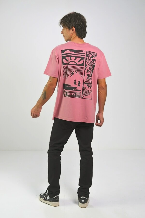 T-shirt Stay Trippy 2023