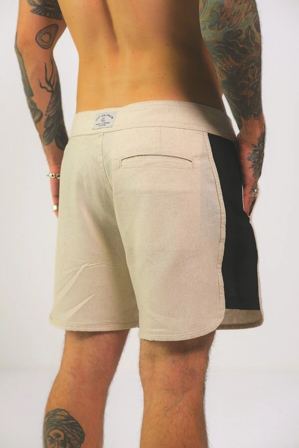 Bermuda Linho Retrô Chillstrong