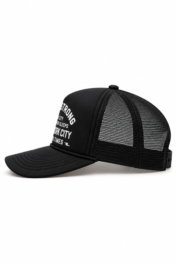Boné Trucker Chillstrong New York Never Sleeps