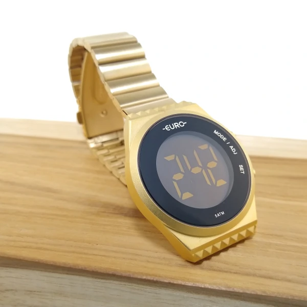 Relógio Euro Digital Dourado