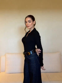 Body Naomi