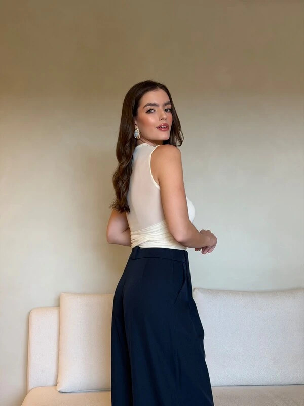 Blusa De Tule Nara