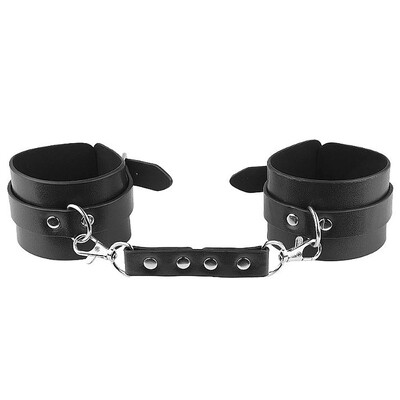 FotoAlgema de Pulso com Cinta Harness em Couro e Metal para Coxa e Arreio
