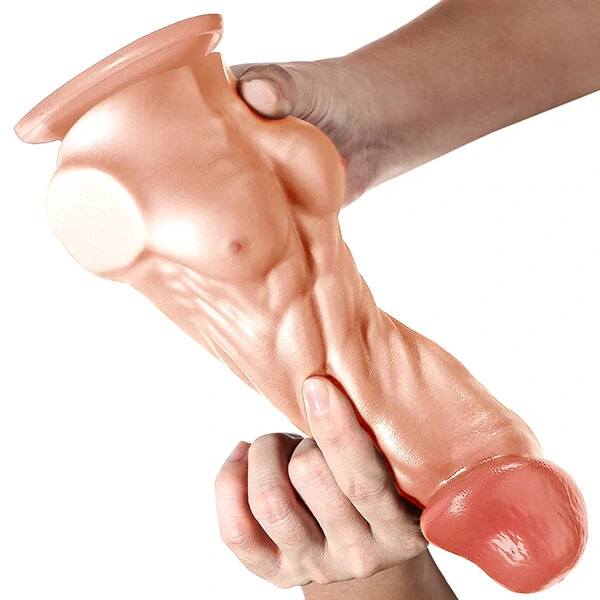 Pênis Hombre com Peitoral Abdômen e Ventosa 23 x 5 cm