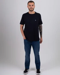 Camiseta Dogmark Essentials Slim