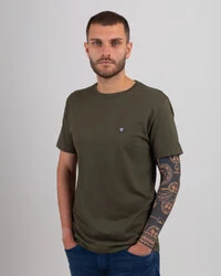 Camiseta Dogmark Essentials Slim