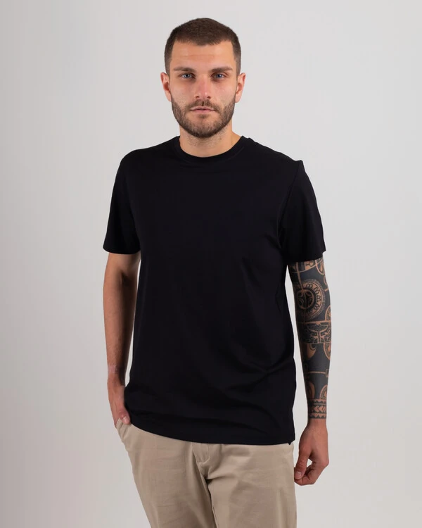 Camiseta Tech Fit Slim