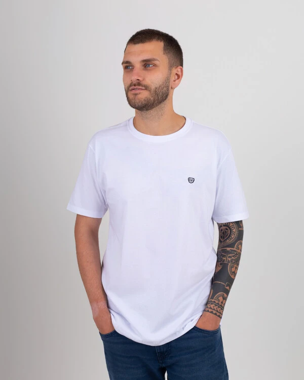 Camiseta Dogmark Essentials Slim