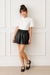 Camisa com renda e laço