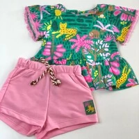 Conjunto Blusa e Short