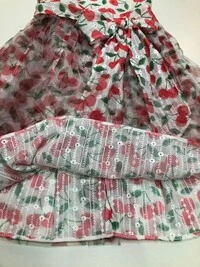 Vestido tule cerejas