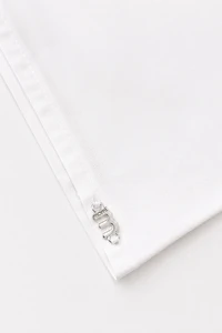 Camisa com renda e laço