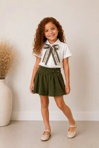 Conjunto Camisa e Saia Veludo