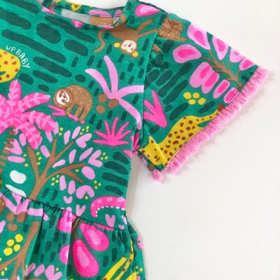 FotoConjunto Blusa e Short