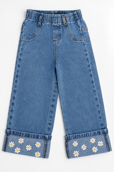 Foto Calça Jeans Com Aplique De Flor
