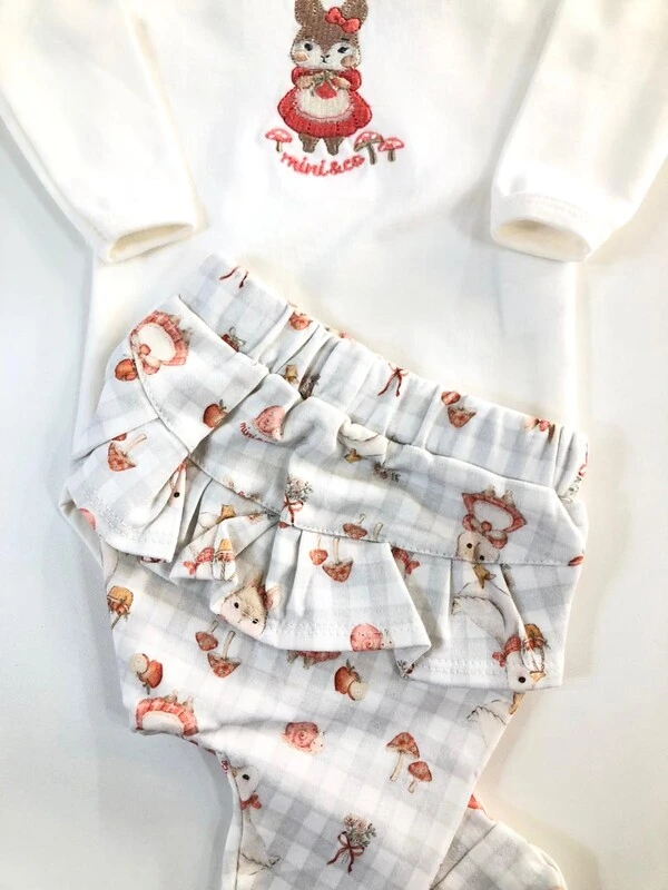Conjunto Coelhinha