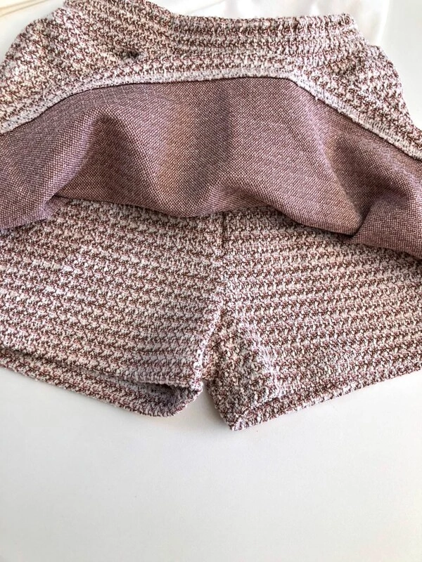 Conjunto Blusa e Short Saia Tweed