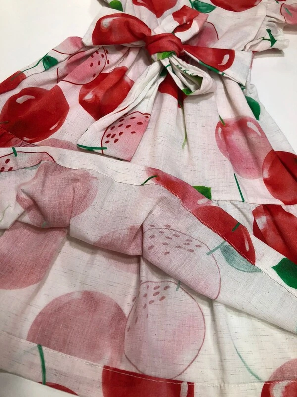 Vestido cerejas