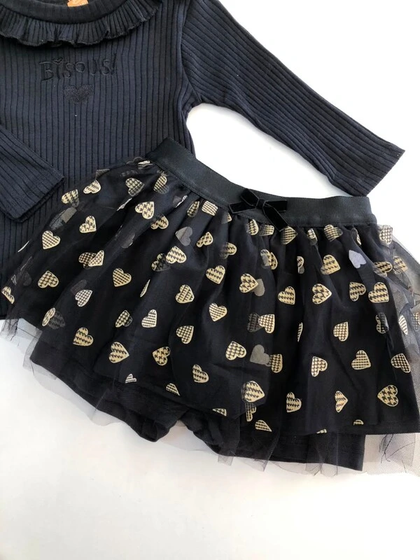 Conjunto Blusa e Saia em Tule