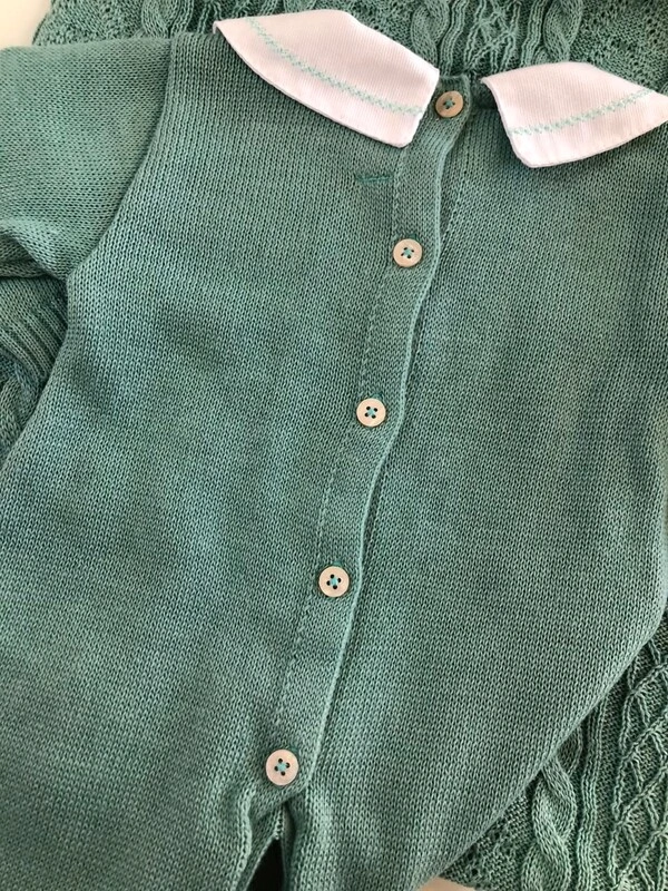 Saída Maternidade Hug em Tricô Verde Menta com Manta
