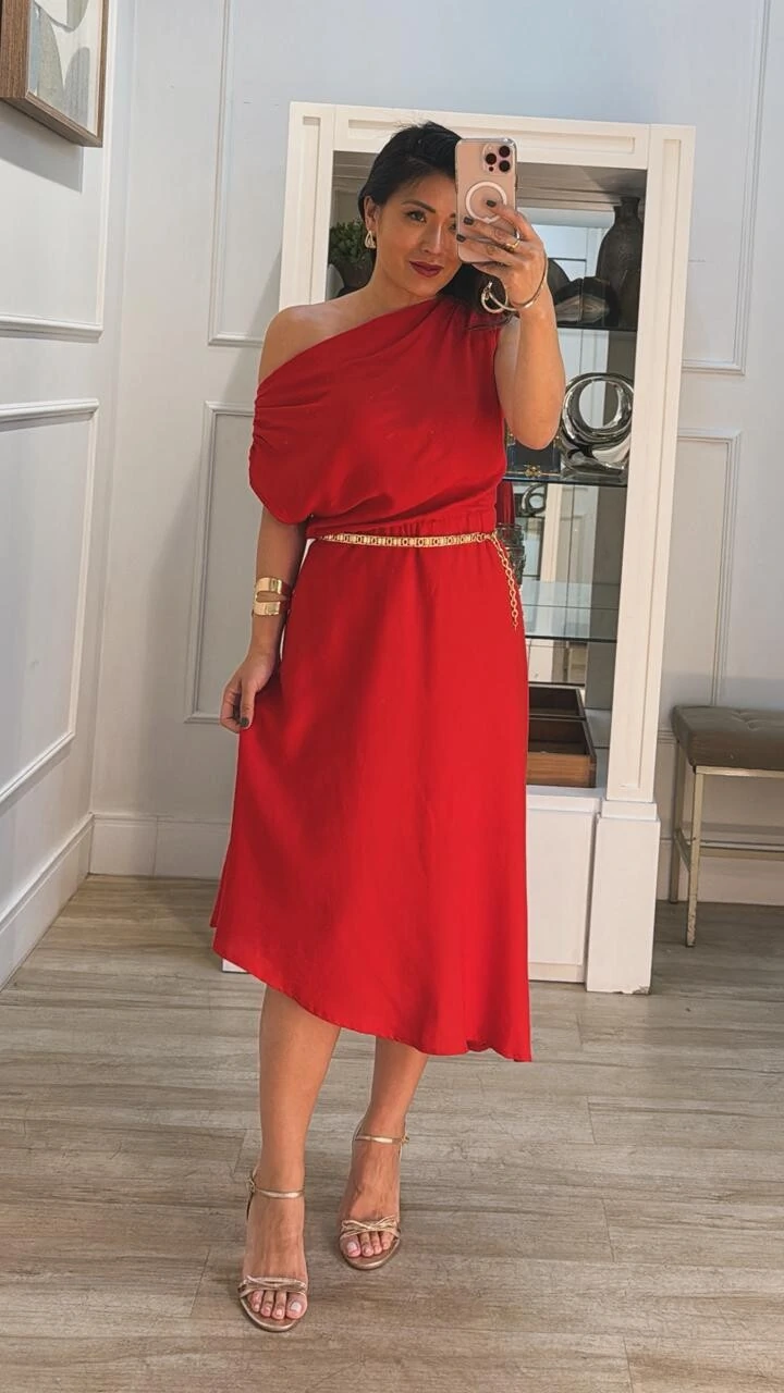 FotoVestido Midi Assimétrico Angélica Drapeado Nos Ombros