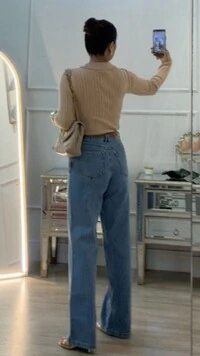 Blusa Tricot Gola Polo Agatha Botões Resinados Na Gola