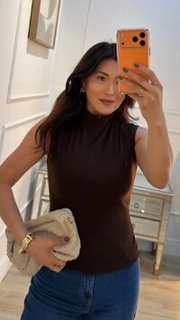 Blusa Regata Com Nervuras Caneladas Luiza Gola Alta