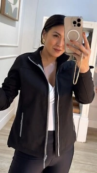 Jaqueta Gigi Gola Alta Detalhe Bicolor