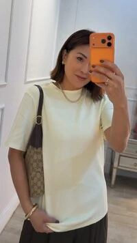Blusa De Malha Básica Suellen Mangas Curtas