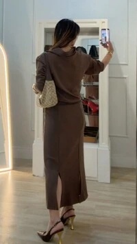 Conjunto Moletom Glaucia Blusa Gola Alta E Saia Midi