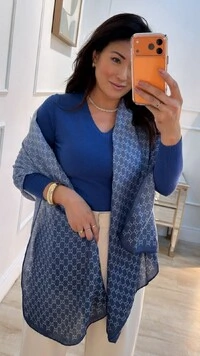 Lenço Estampa Monogramada