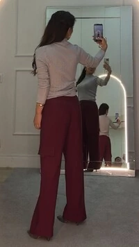 Blusa Tricot Nervuras Verticais Roberta Gola Alta Canelada