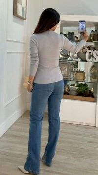 Suéter Tricot Canelado Carol Com Botões De Flor Em Pérola