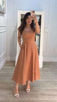 Vestido Midi Evasê Susan Alças Largas