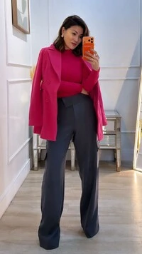 Blusa Tricot Gola Alta Detalhe Nuvem Jamile Nervuras Em Zigue-Zague