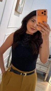 Blusa Regata De Renda Sabrina Gola Alta