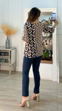 Blusa Ampla Malha Fria Estampada Safira Mangas 7/8 Bufantes