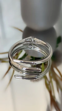Bracelete Fino Pontas Retas