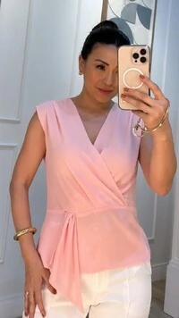 Blusa Crepe Cachecour Grazi Com Pregas Nos Ombros