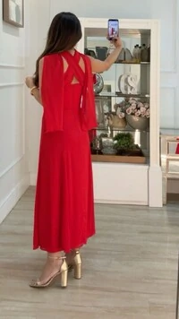 Vestido Midi Chiffon Tomara Que Caia Gisele Detalhe Lateral