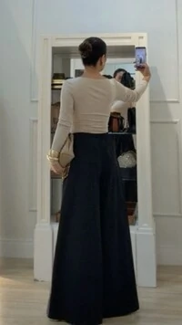 Blusa De Malha Decote V Transpassado Lina Mangas Longas