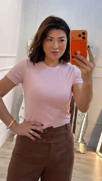 Blusa Texturizada Flávia Mangas Curtas