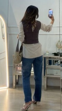 Blusa Regata Couro Eco Paty Lapela Com Detalhe Entrelaçado Texturizado