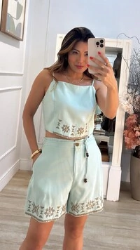 Cropped Cavado Twill Alças Fina Greta Barrado Bordado