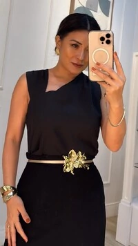 Cropped Alfaiataria Decote Assimétrico Clara Pregas Nos Ombros