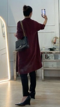 Maxi Cardigan Tricot Eliana Bolsos Quadrados Frontais