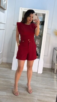 Cropped Alfaiataria Camila Posterior Com Botões Duplos Em Espiral