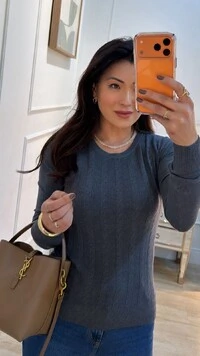 Blusa Tricot Katia Texturas E Detalhes Em Relevo Frontais